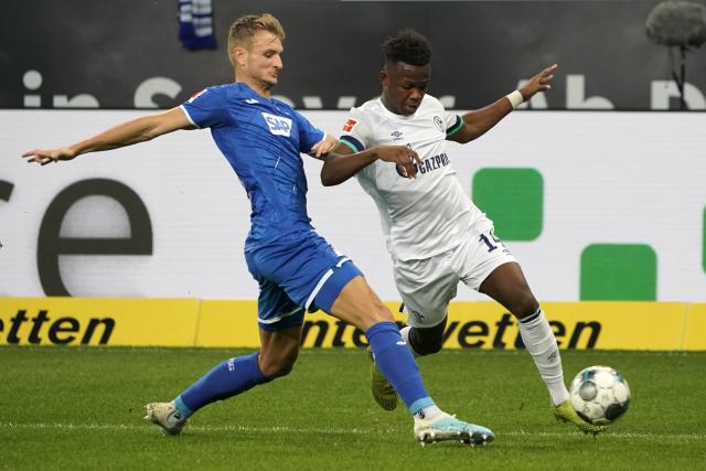 英超-小克鲁伊维特点射 曼联主场0-3伯恩茅斯